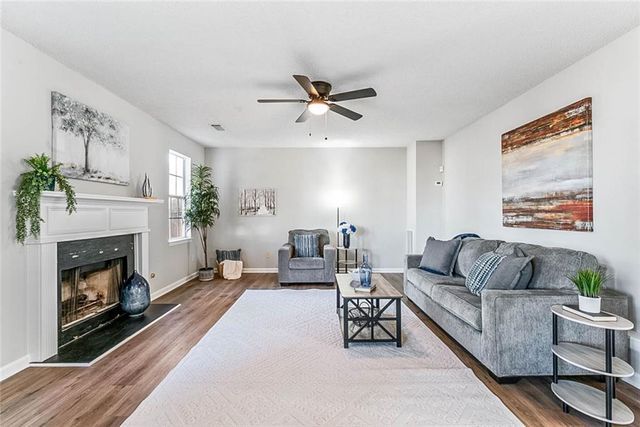 628 Burtons Cove, Hampton, GA 30228