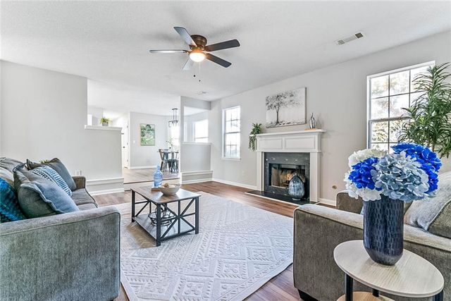 628 Burtons Cove, Hampton, GA 30228