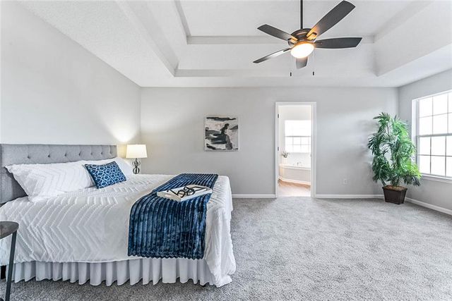 628 Burtons Cove, Hampton, GA 30228