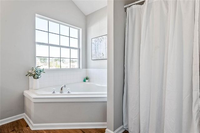 628 Burtons Cove, Hampton, GA 30228