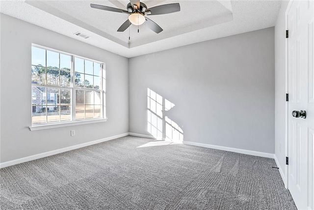 628 Burtons Cove, Hampton, GA 30228