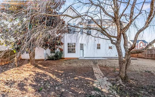 628 Burtons Cove, Hampton, GA 30228