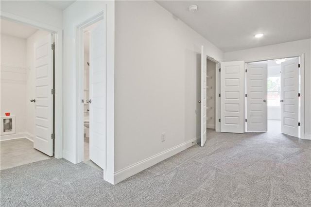3845 Billabong Trail 111, Gainesville, GA 30506