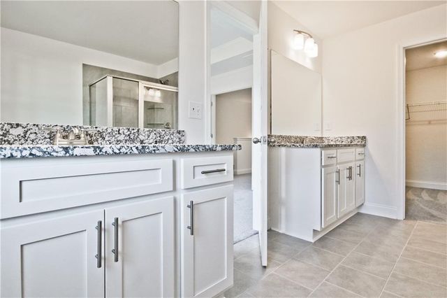 3845 Billabong Trail 111, Gainesville, GA 30506