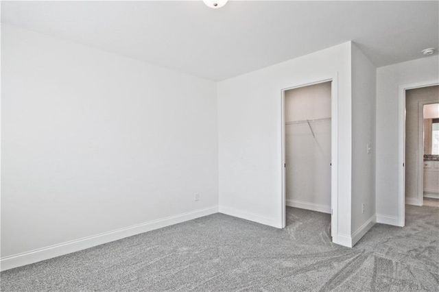 3845 Billabong Trail 111, Gainesville, GA 30506