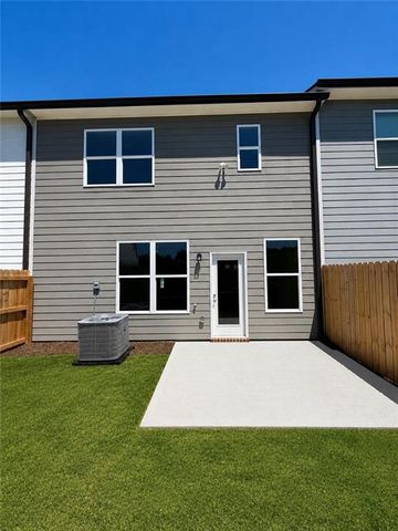 3845 Billabong Trail 111, Gainesville, GA 30506