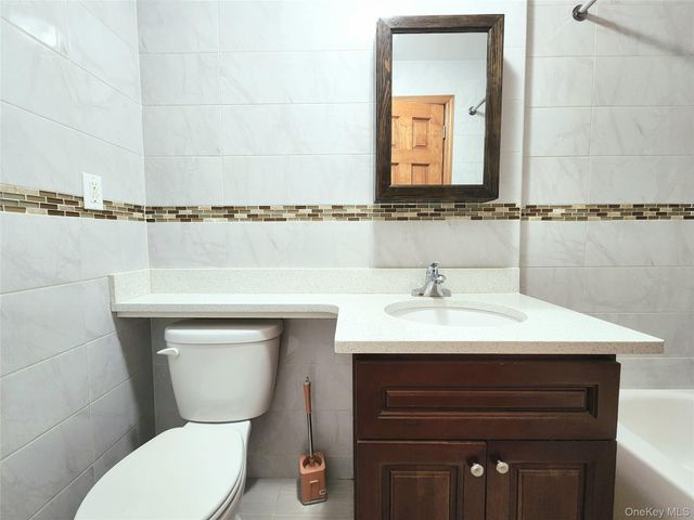 654 Seneca Avenue, Ridgewood, NY 11385
