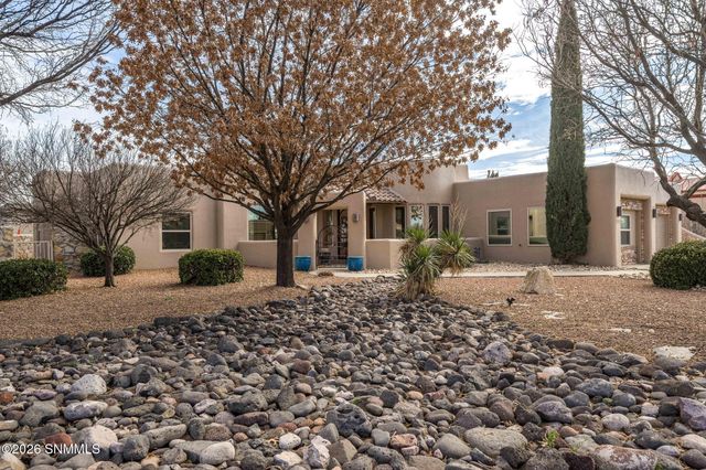 3903 Shady Brook Court, Las Cruces, NM 88005