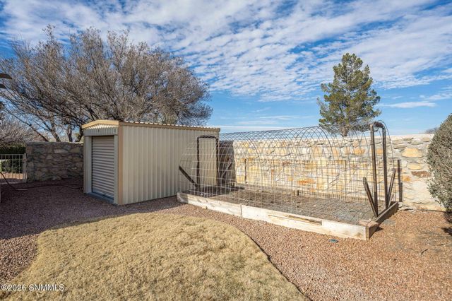 3903 Shady Brook Court, Las Cruces, NM 88005