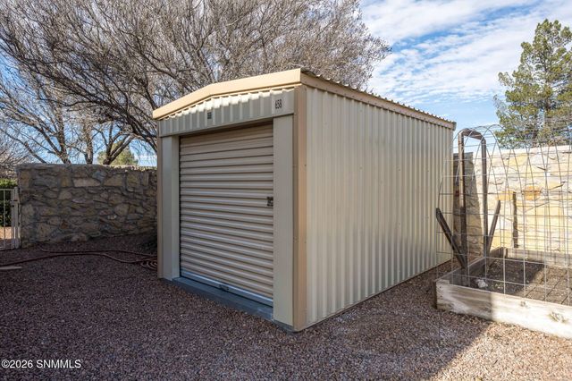 3903 Shady Brook Court, Las Cruces, NM 88005