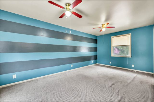 62 Bel Air Blvd, Clarksville, TN 37042