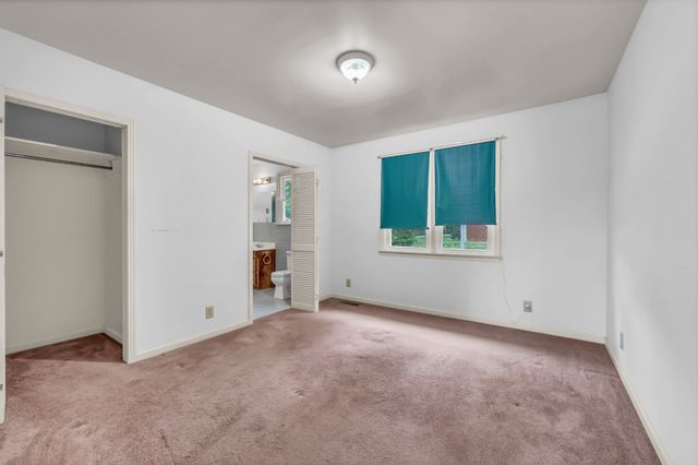 62 Bel Air Blvd, Clarksville, TN 37042