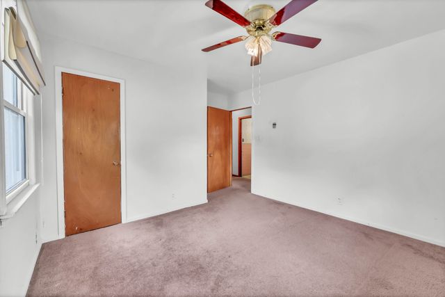 62 Bel Air Blvd, Clarksville, TN 37042