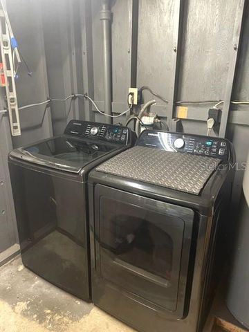 216 POINSETTIA DRIVE, Haines City, FL 33844