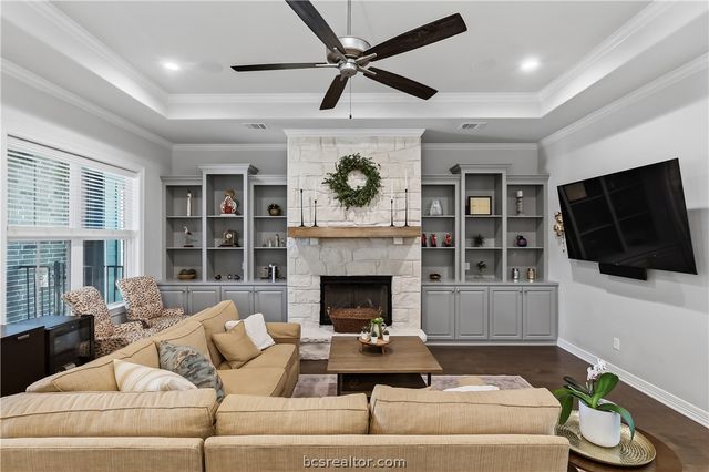 3333 Stoneleigh, Bryan, TX 77808