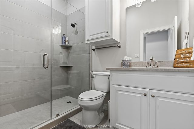 3333 Stoneleigh, Bryan, TX 77808