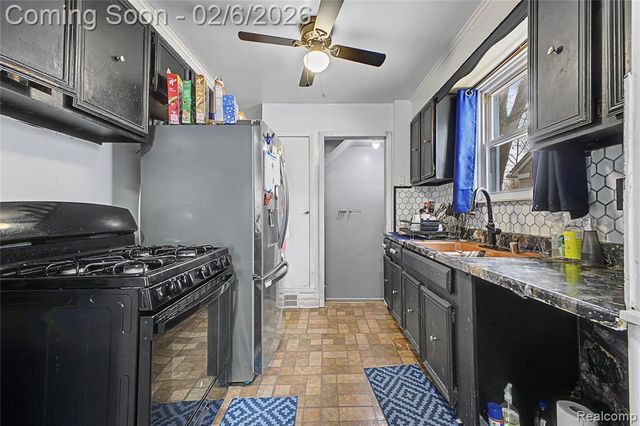 11775 Rossiter Street, Detroit, MI 48224