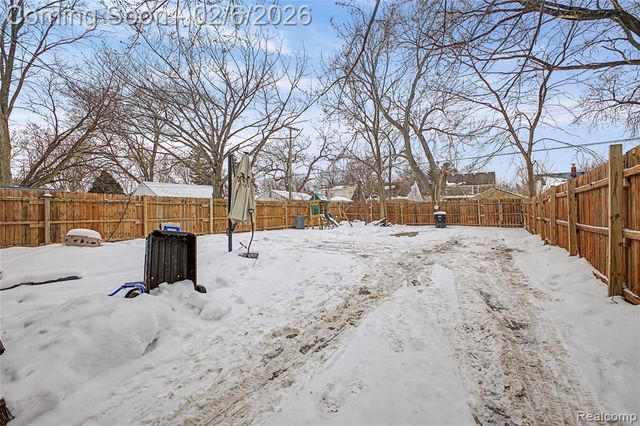 11775 Rossiter Street, Detroit, MI 48224