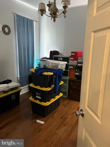 813 N FRONT ST, Reading, PA 19601