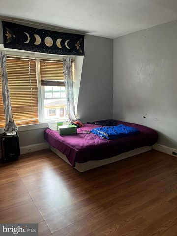 813 N FRONT ST, Reading, PA 19601