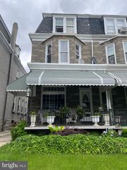813 N FRONT ST, Reading, PA 19601