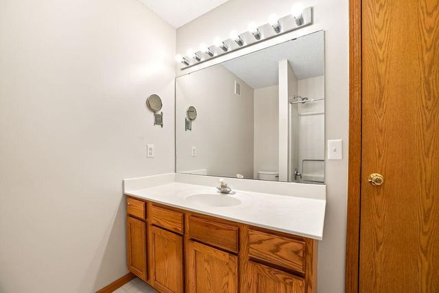 15671 Finch Avenue, Apple Valley, MN 55124