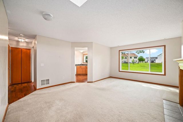 15671 Finch Avenue, Apple Valley, MN 55124