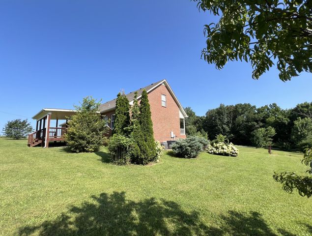 5345 Ashburn Rd, Springfield, TN 37172