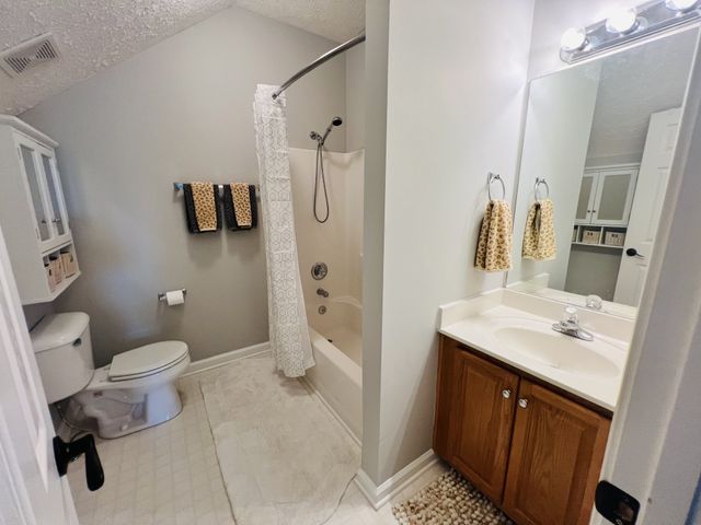 5345 Ashburn Rd, Springfield, TN 37172