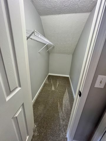 5345 Ashburn Rd, Springfield, TN 37172