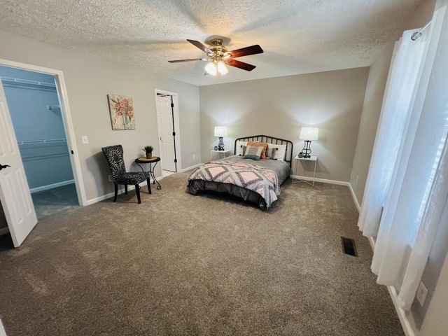 5345 Ashburn Rd, Springfield, TN 37172