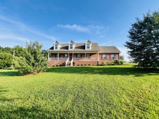 5345 Ashburn Rd, Springfield, TN 37172