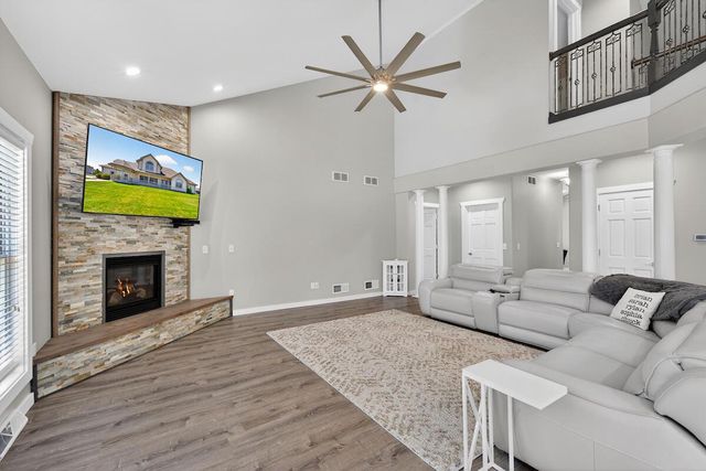 2726 Avalon COURT, Mount Pleasant, WI 53406