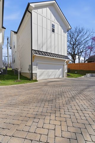 2003 Maple View Lane, Nashville, TN 37207