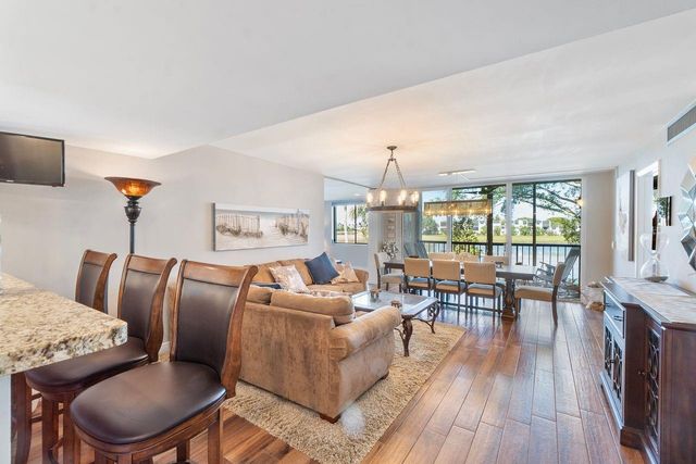 4832 Esedra Court Apt 206, Lake Worth, FL 33467