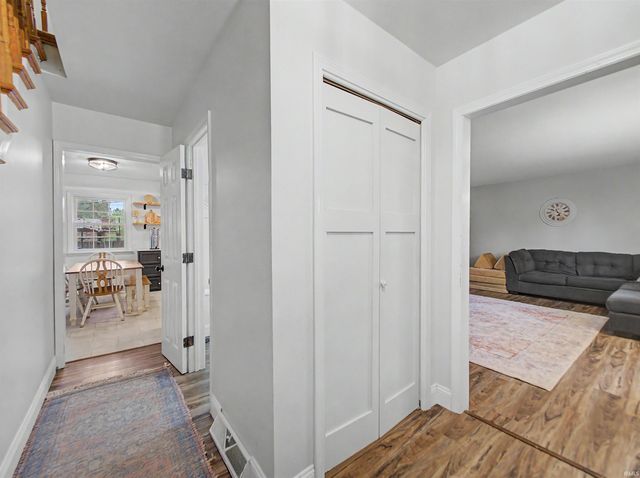 7800 Meadow Lane, Newburgh, IN 47630