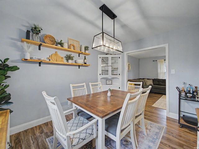 7800 Meadow Lane, Newburgh, IN 47630