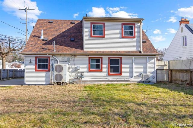 7331 Drexel Street, Dearborn Heights, MI 48127