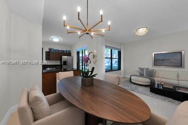 15533 N Miami Lakeway N 15533, Miami Lakes, FL 33014