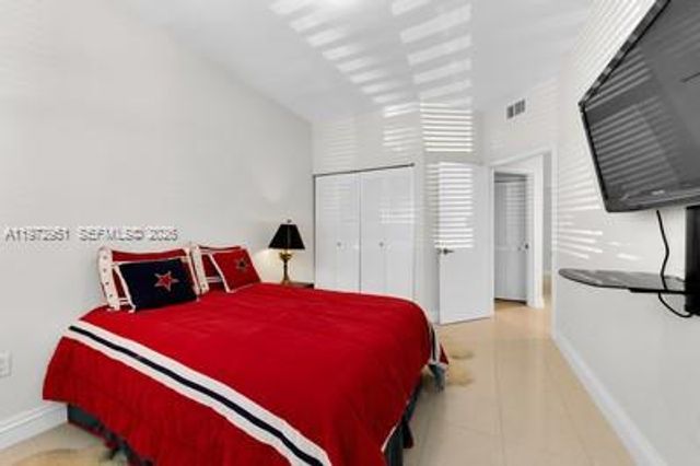 15533 N Miami Lakeway N 15533, Miami Lakes, FL 33014