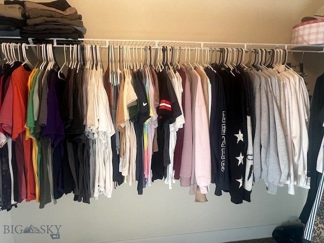 2239 Sturnella Lane, Belgrade, MT 59714