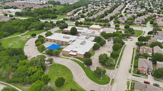 8004 Blacktail Trail, Mckinney, TX 75070