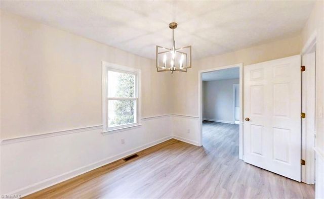 101 Shady Oak Court, Clemmons, NC 27012