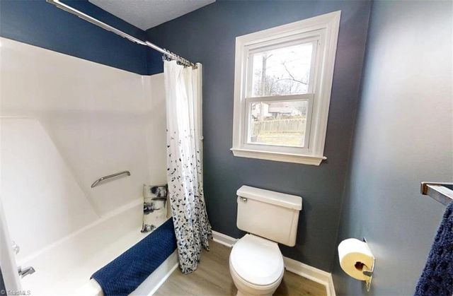 101 Shady Oak Court, Clemmons, NC 27012