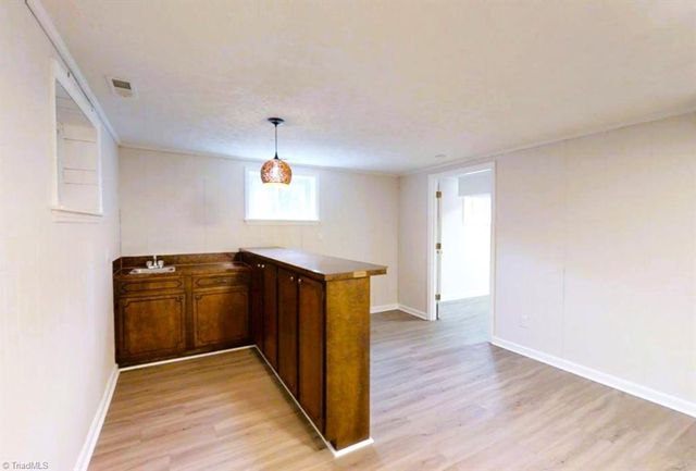 101 Shady Oak Court, Clemmons, NC 27012