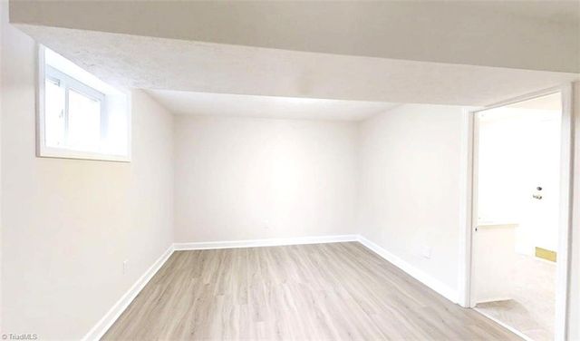 101 Shady Oak Court, Clemmons, NC 27012