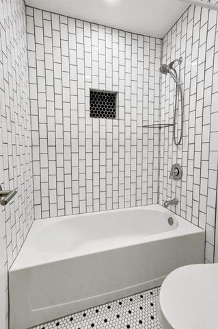 3113 Lake Pointe Circle, Roswell, GA 30075