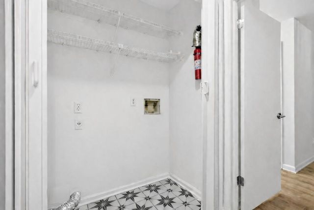 3113 Lake Pointe Circle, Roswell, GA 30075