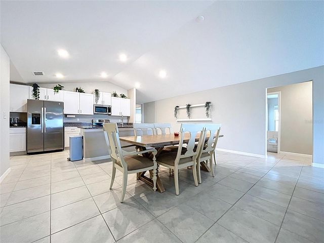 5420 LESLIE CANYON DRIVE, Wimauma, FL 33598