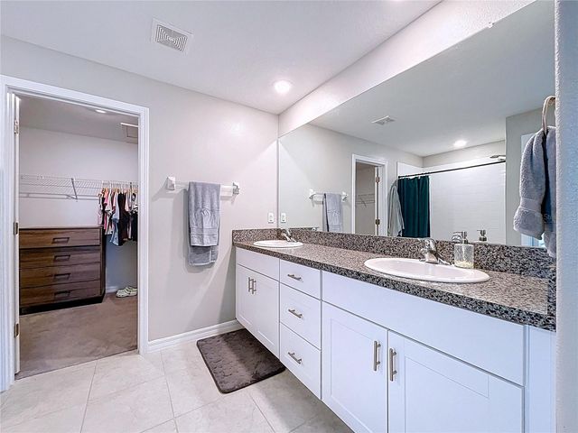 5420 LESLIE CANYON DRIVE, Wimauma, FL 33598